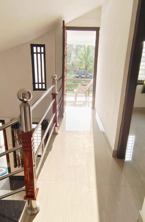 Sulthan Bathery House | Johns Villa