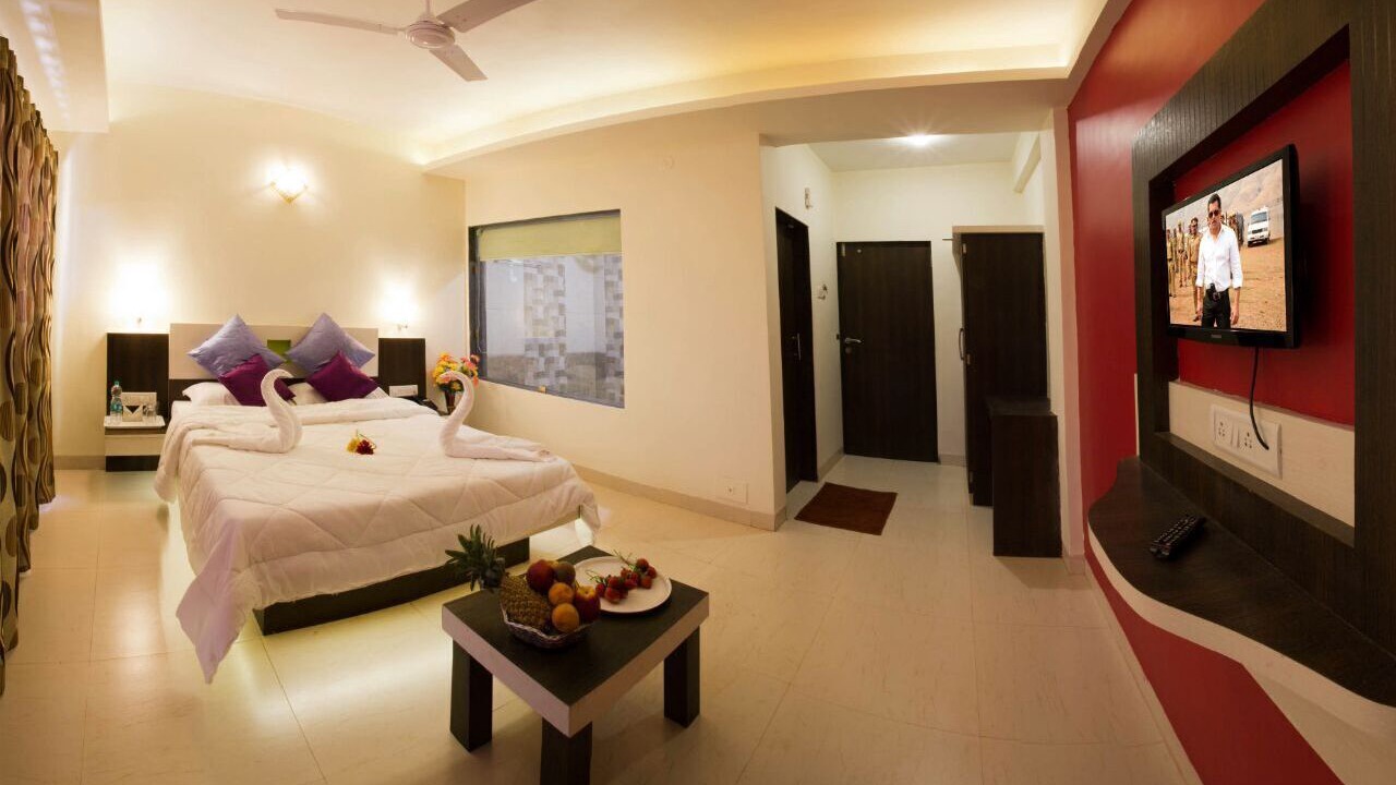 Photo of Bedroom in Mahabaleshwar