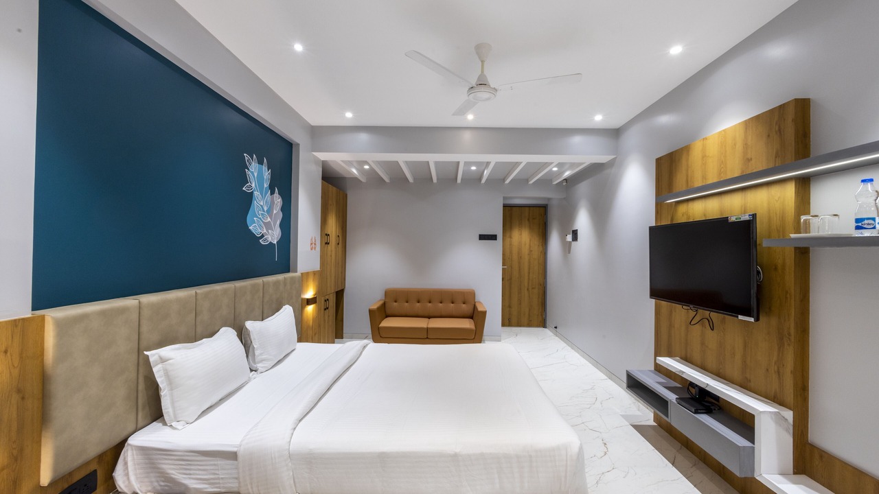 Photo of Bedroom in Daulatabad