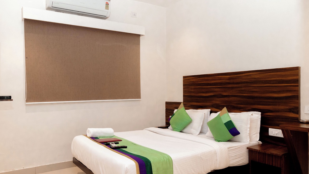Photo of Bedroom in Marol