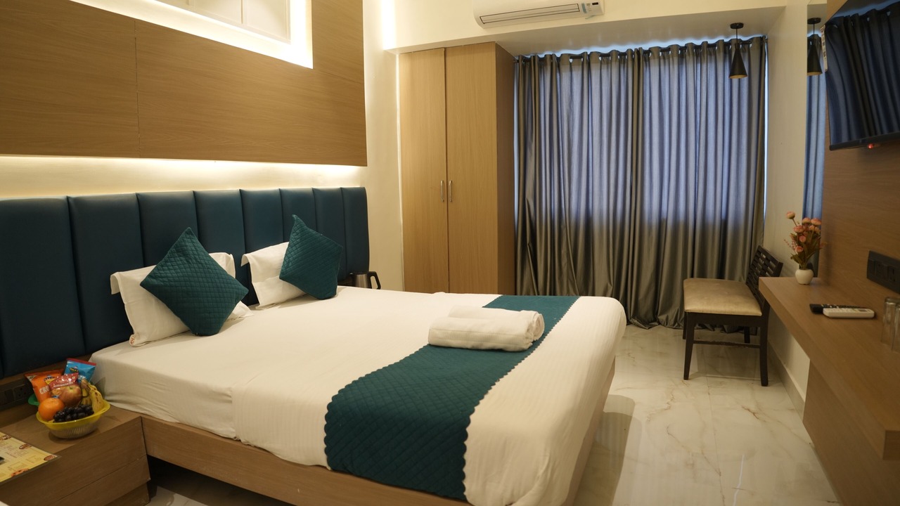 Photo of Bedroom in Shirdi