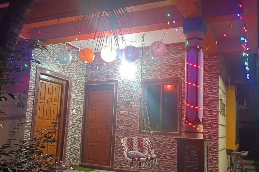 Photo of Bedroom in Anjanvel