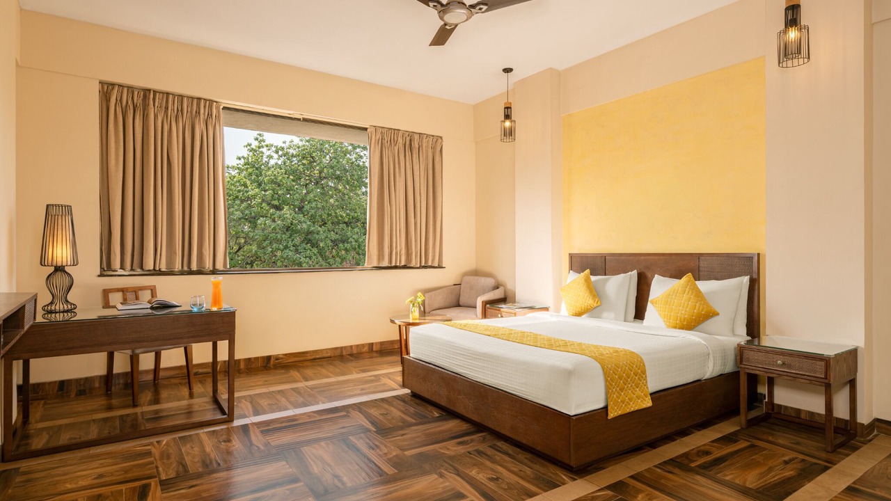 Photo of Bedroom in Pachmarhi