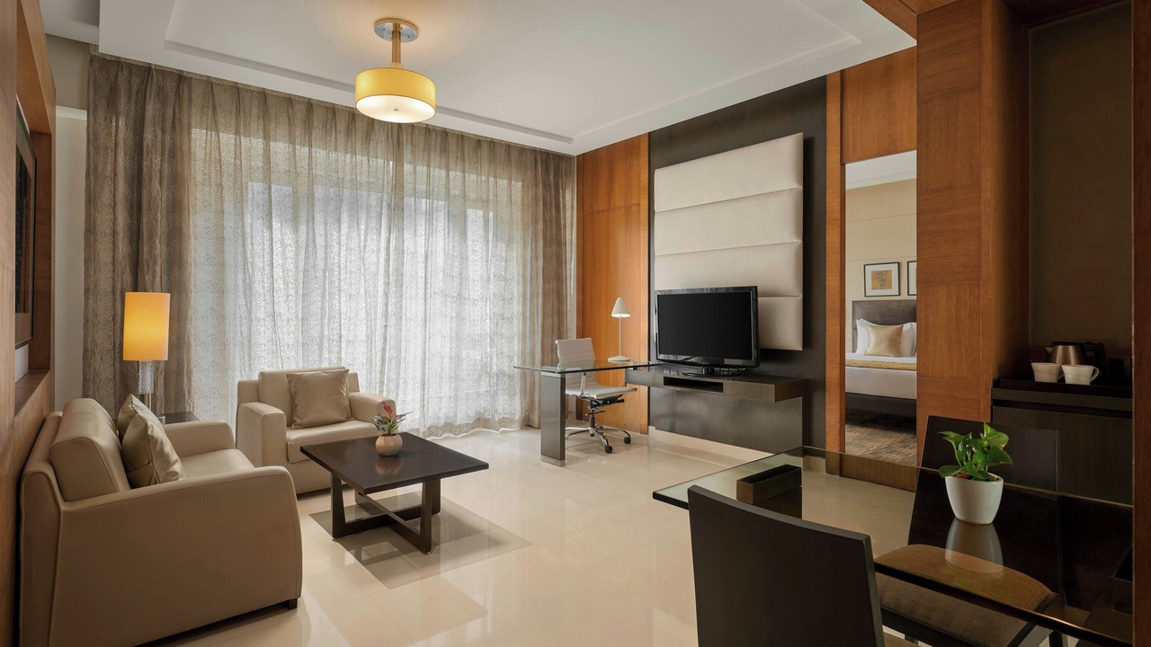 Photo of Bedroom in Hiranandani Gardens