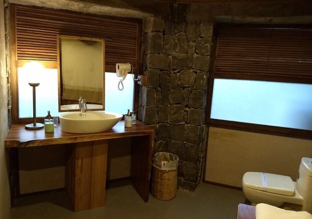 Photo of Bathroom in Sarrahirri