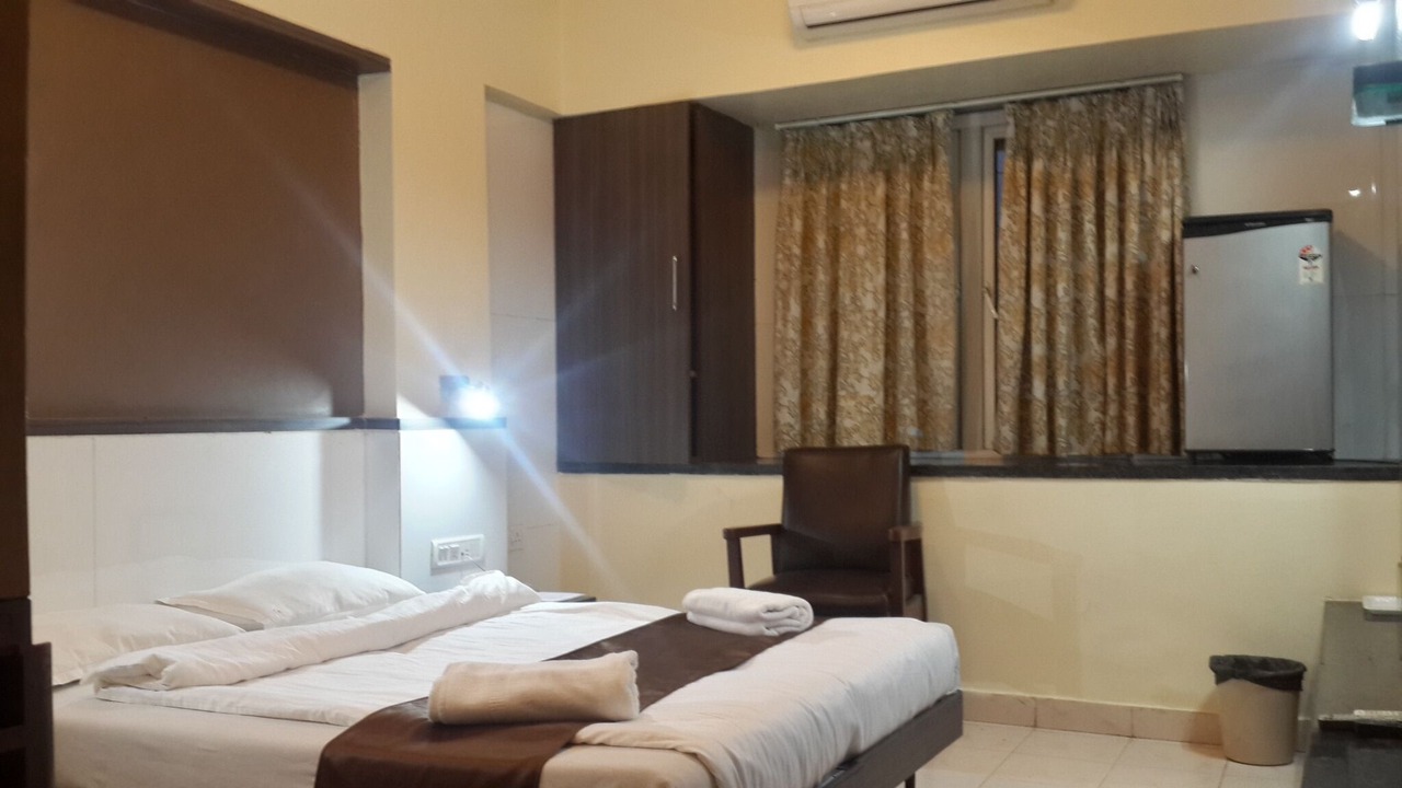 Photo of Bedroom in Khar