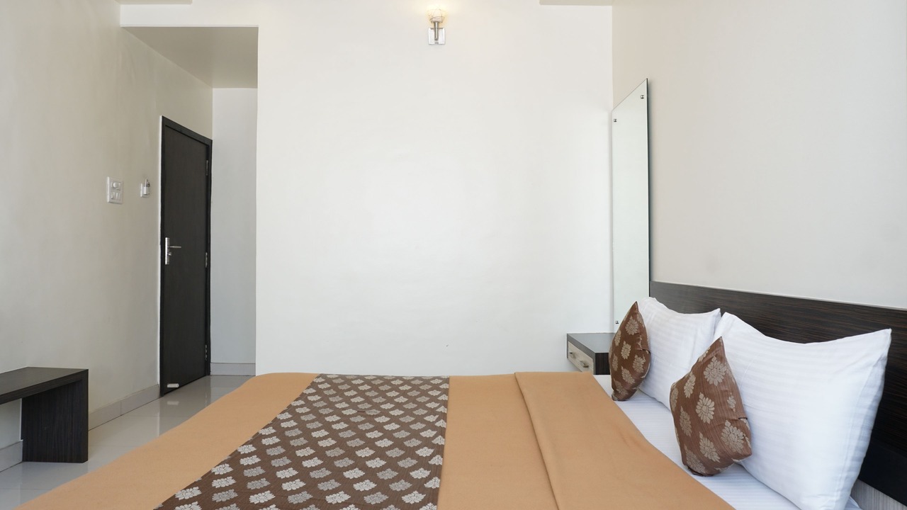 Photo of Bedroom in Pimpri Colony