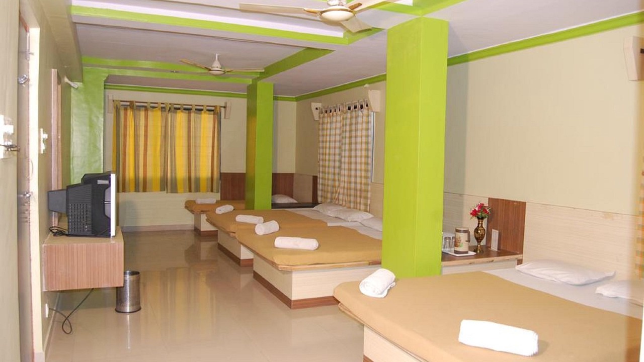 Photo of Bedroom in Shirdi