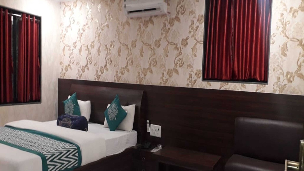 Photo of Bedroom in Navi Mumbai