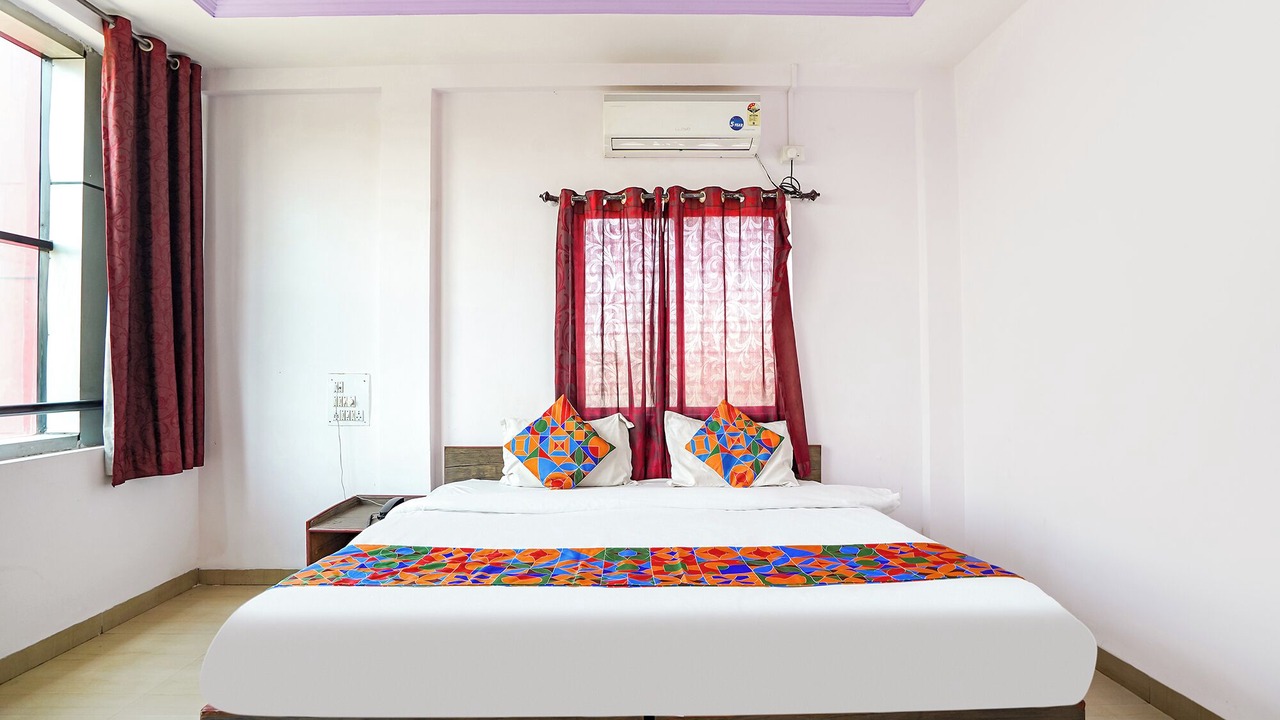 Photo of Bedroom in Hadapsar