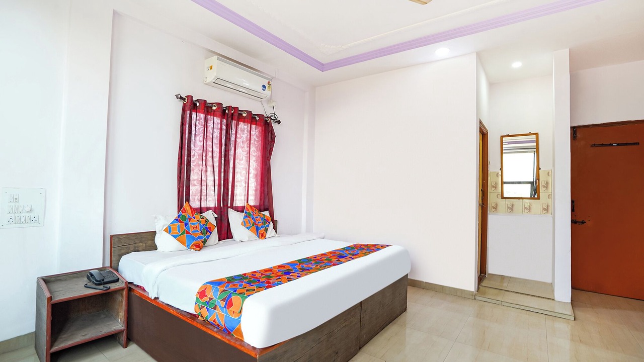 Photo of Bedroom in Hadapsar