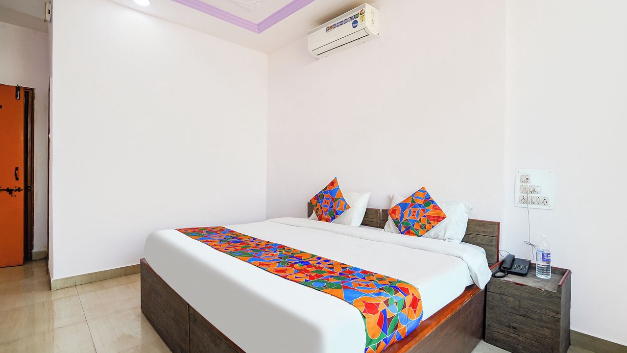 Photo of Bedroom in Hadapsar