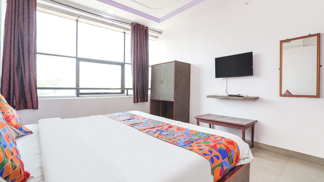 Photo of Bedroom in Hadapsar