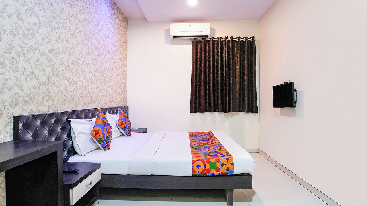 Photo of Bedroom in Kandiwali West