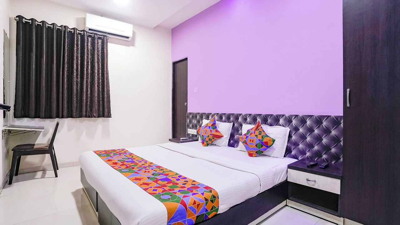 Photo of Bedroom in Kandiwali West