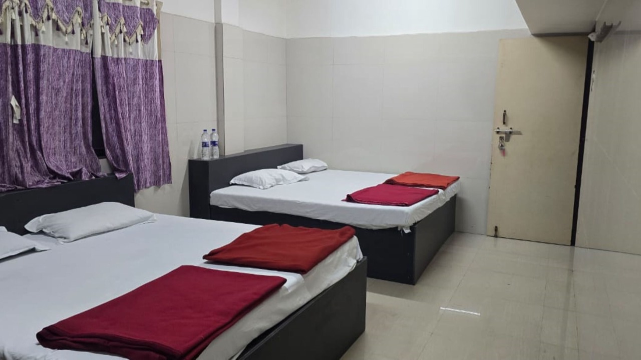 Photo of Bedroom in Shirol