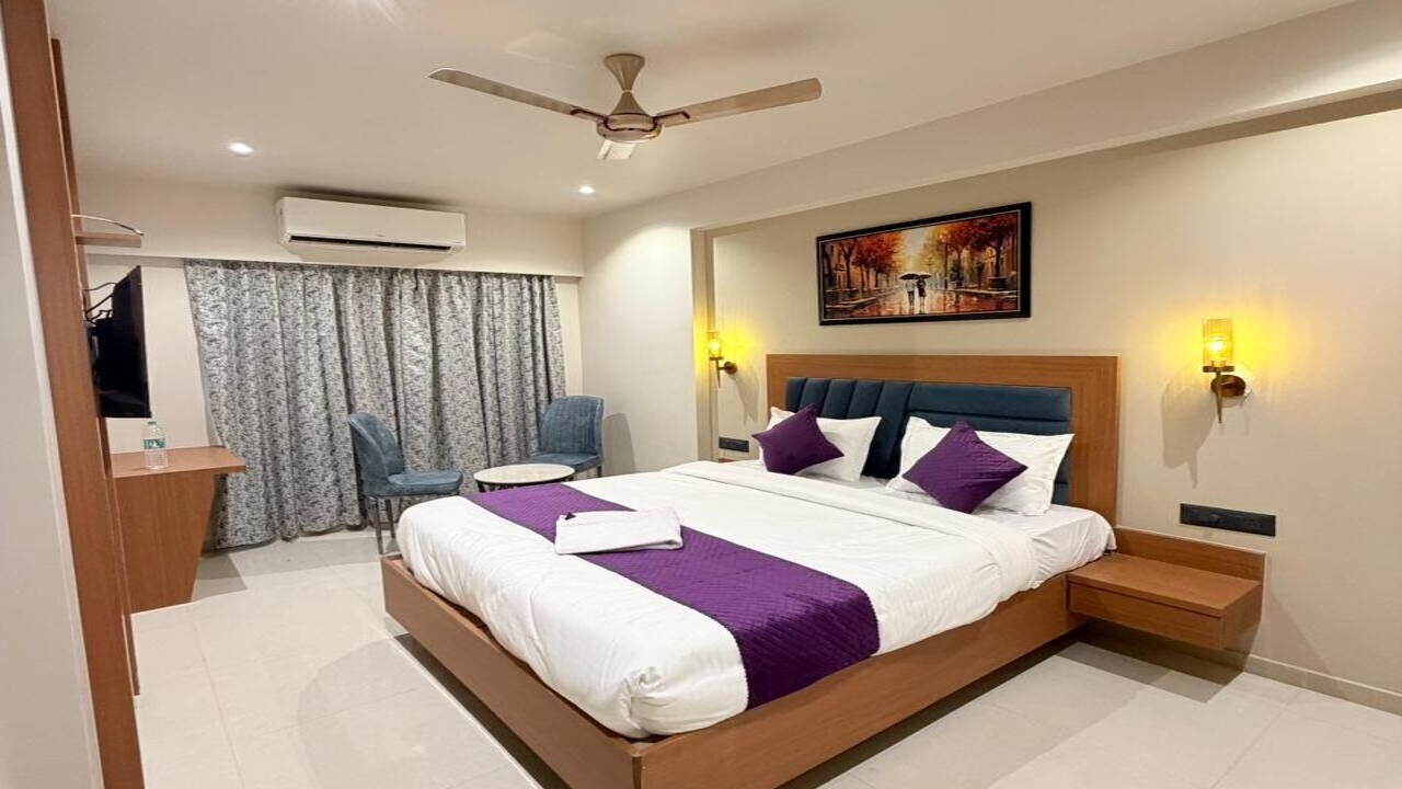 Photo of Bedroom in Kopar Khairane