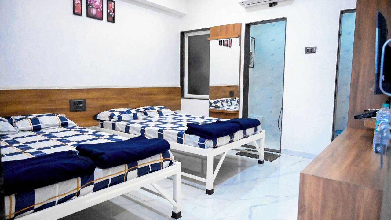 Photo of Bedroom in Jejuri