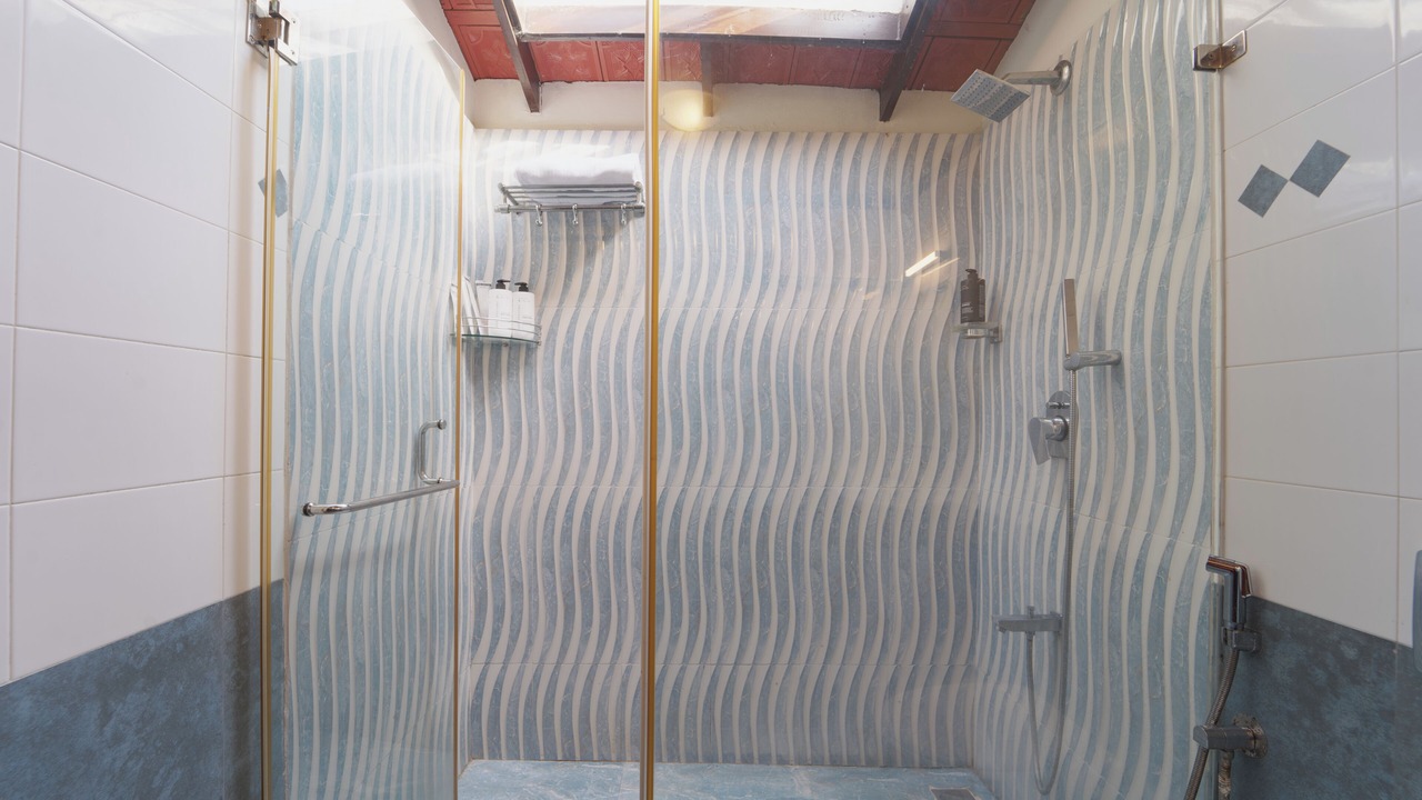 Photo of Bathroom in Muhamma