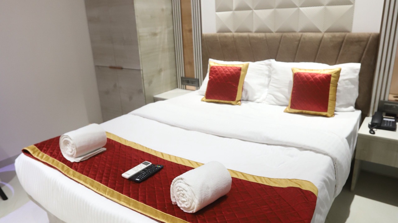 Photo of Bedroom in Vikhroli West