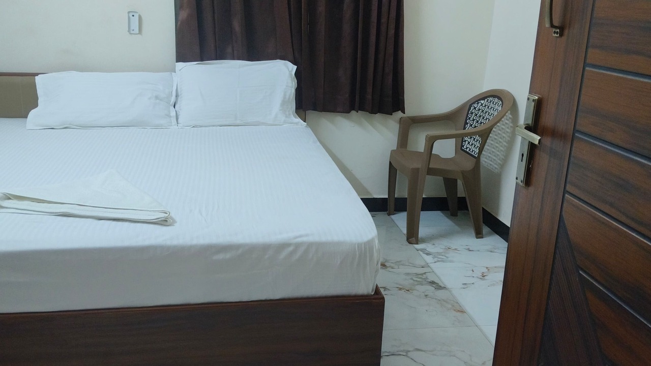 Photo of Bedroom in Palani