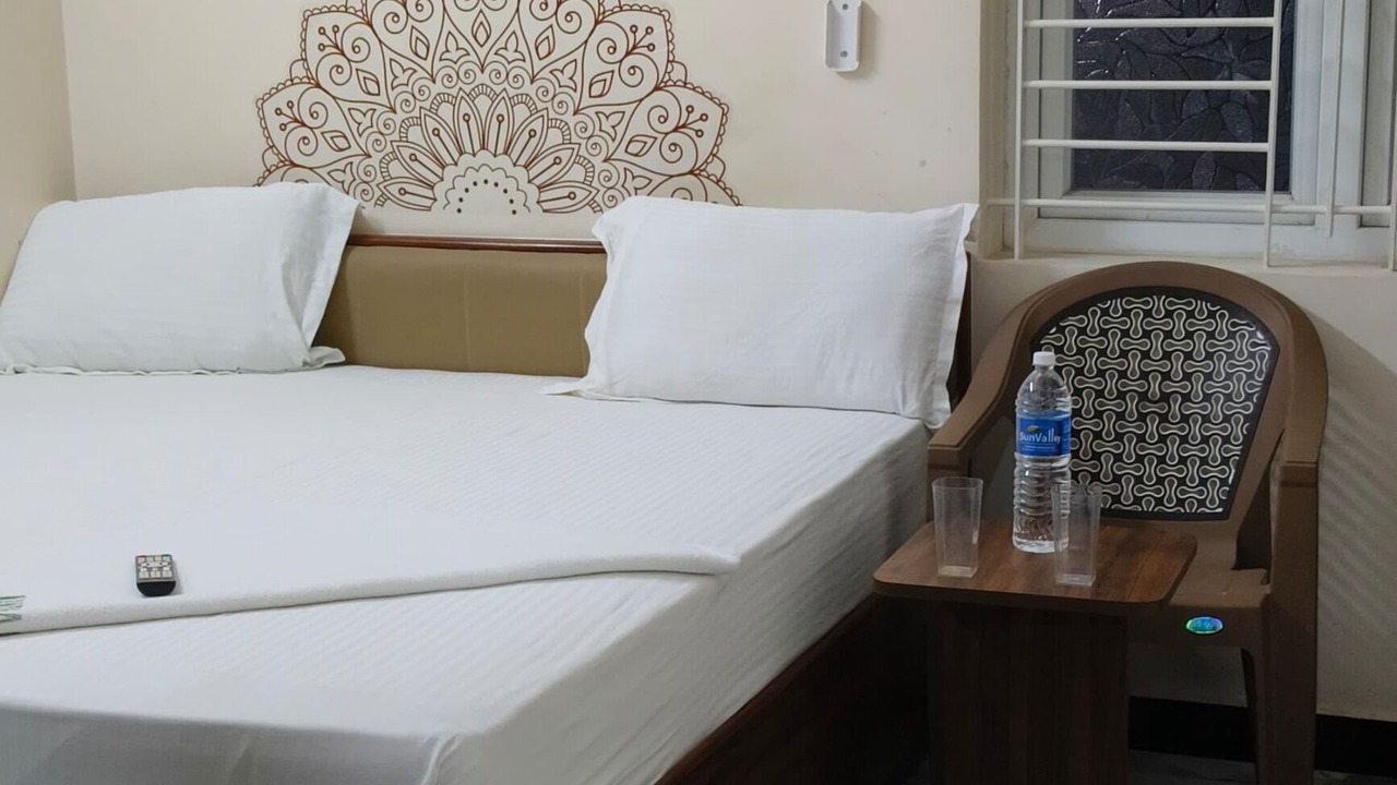 Photo of Bedroom in Palani