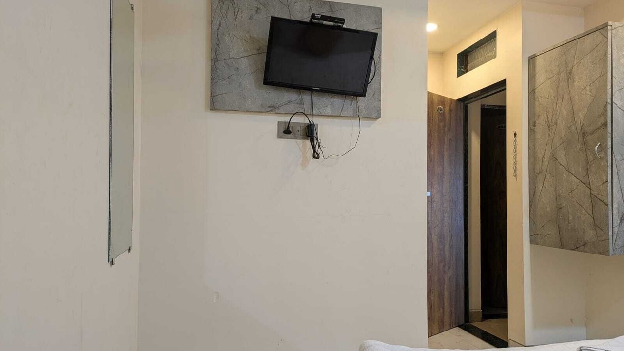 Photo of Bedroom in Kurla West