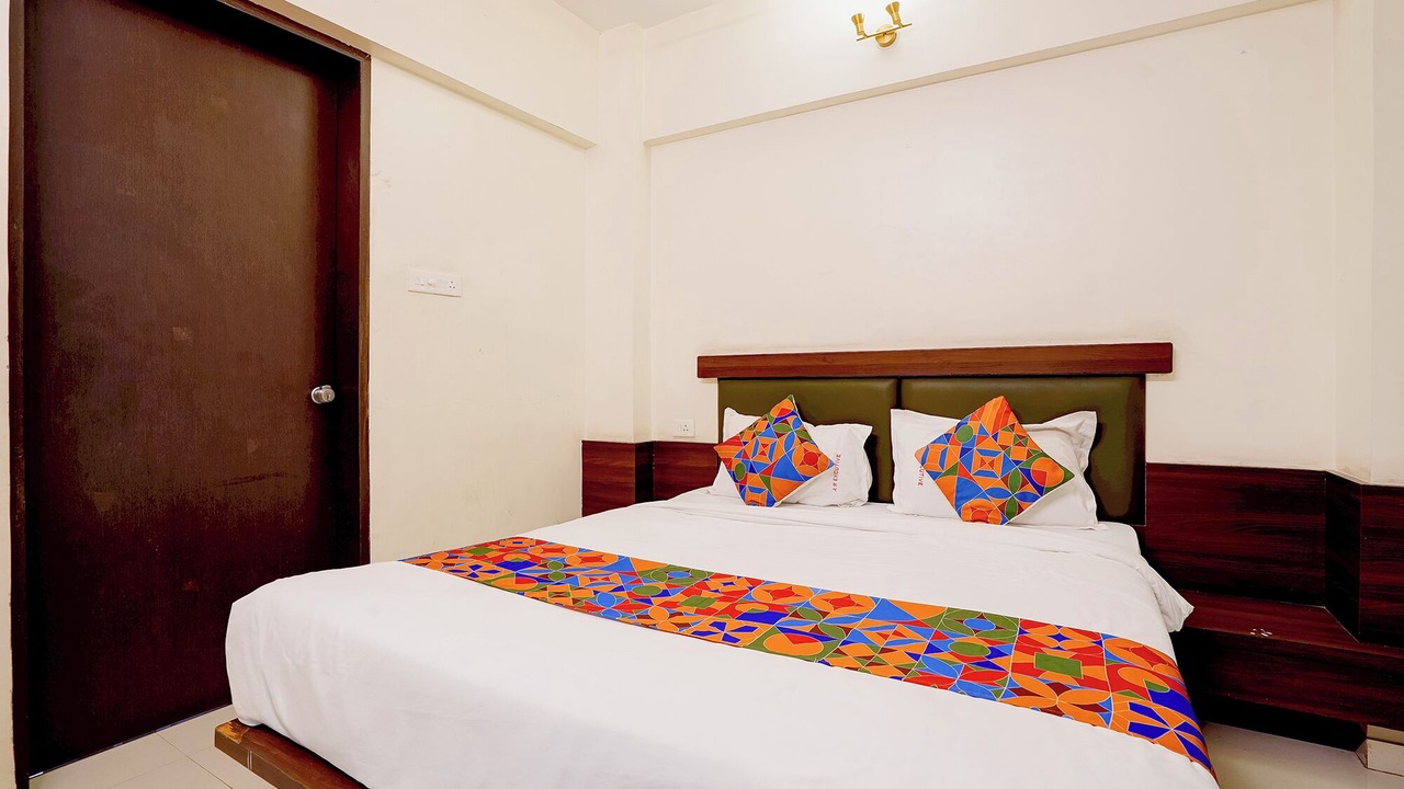 Photo of Bedroom in Hadapsar