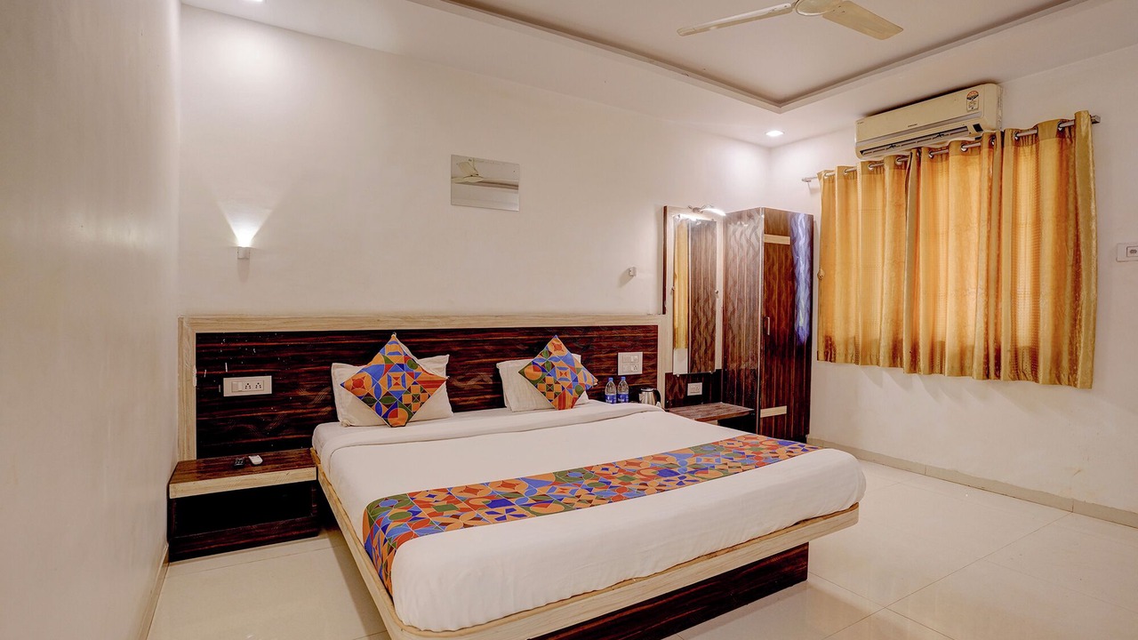 Photo of Bedroom in Mahabaleshwar