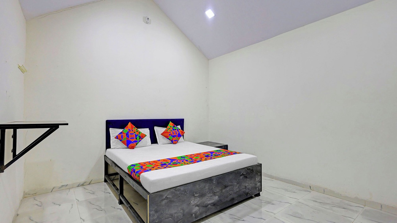 Photo of Bedroom in Nandrabad