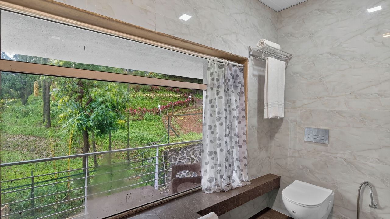 Photo of Bathroom in Arsiwalla Villa