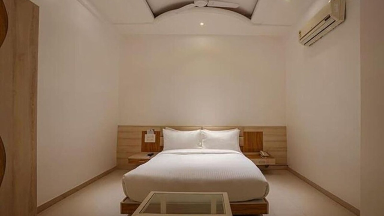 Photo of Bedroom in Kadachiwadi