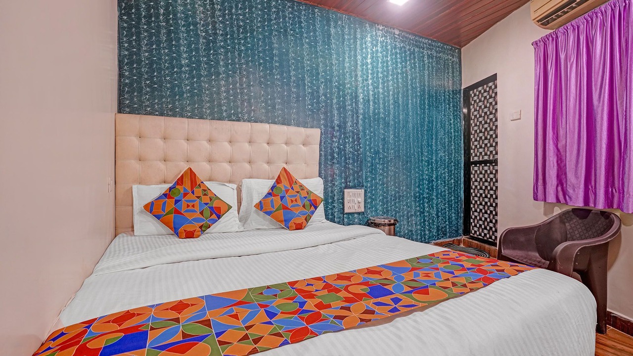 Photo of Bedroom in Parel