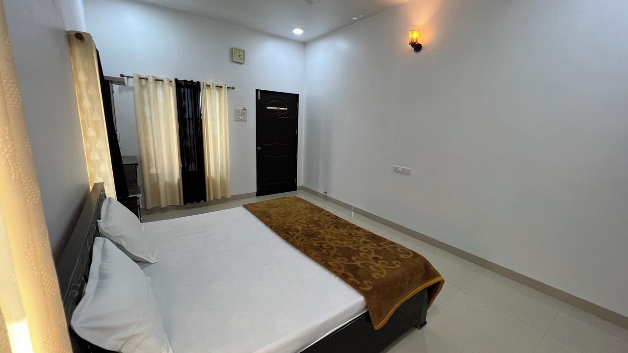 Photo of Bedroom in Alibaug