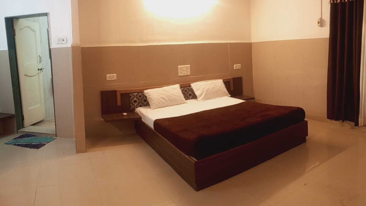 Photo of Bedroom in Jalgaon