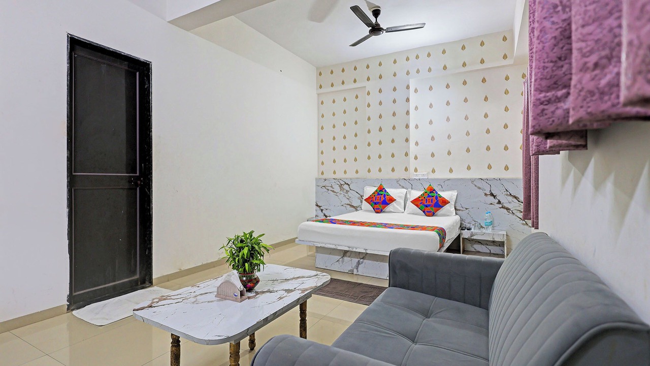 Photo of Bedroom in Thergaon