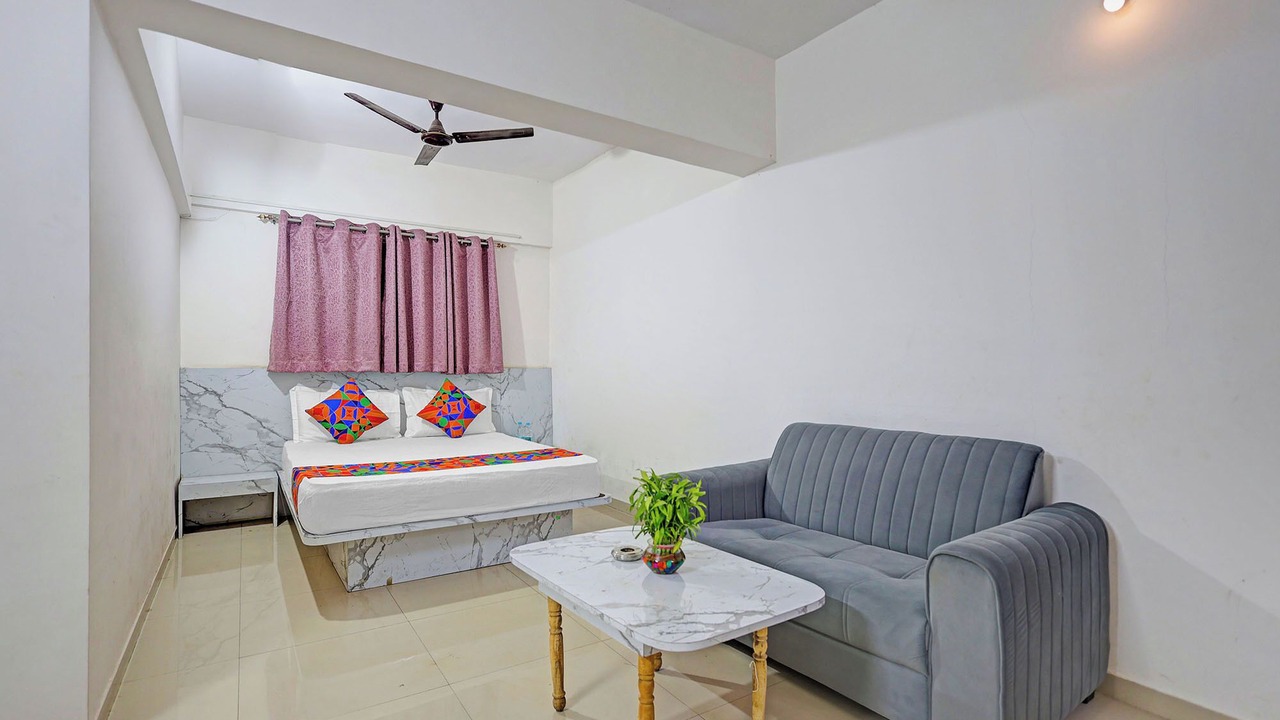Photo of Bedroom in Thergaon
