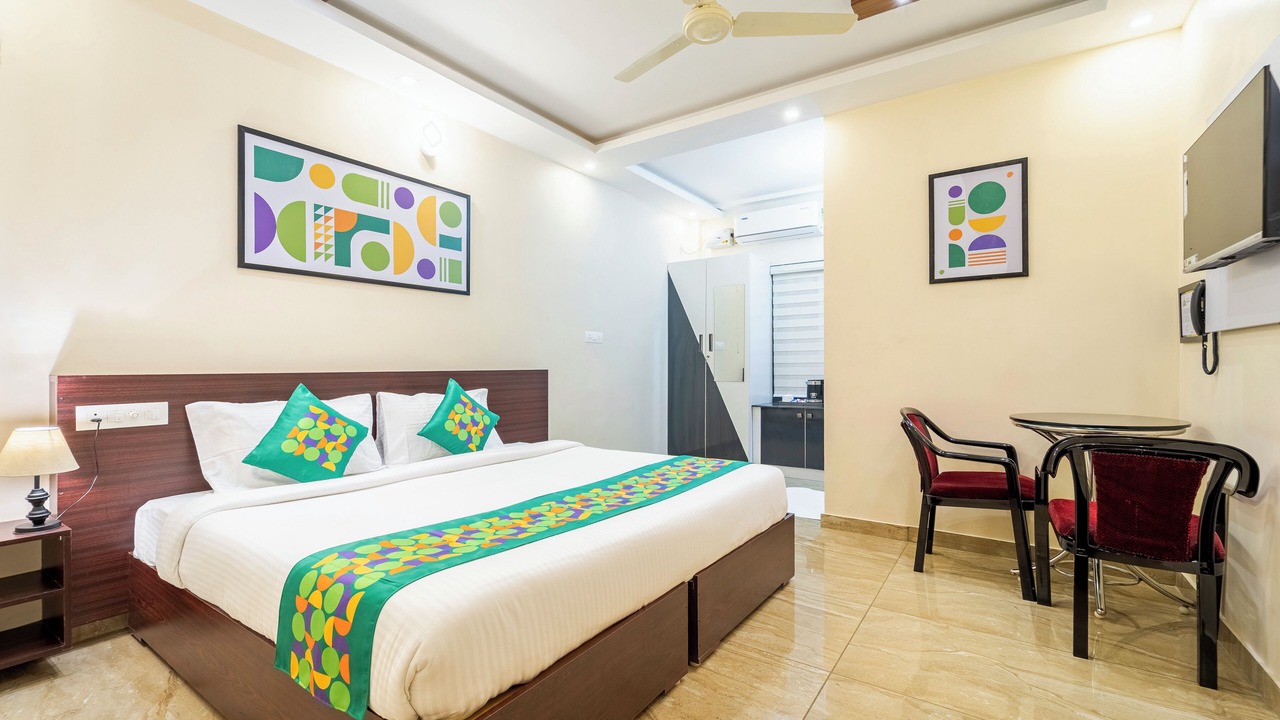 Photo of Bedroom in Thiruvananthapuram