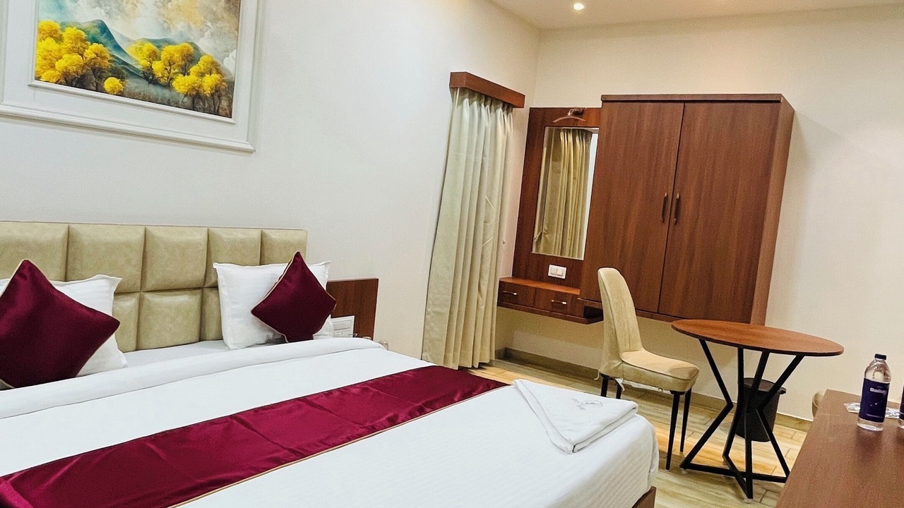 Photo of Bedroom in Athni