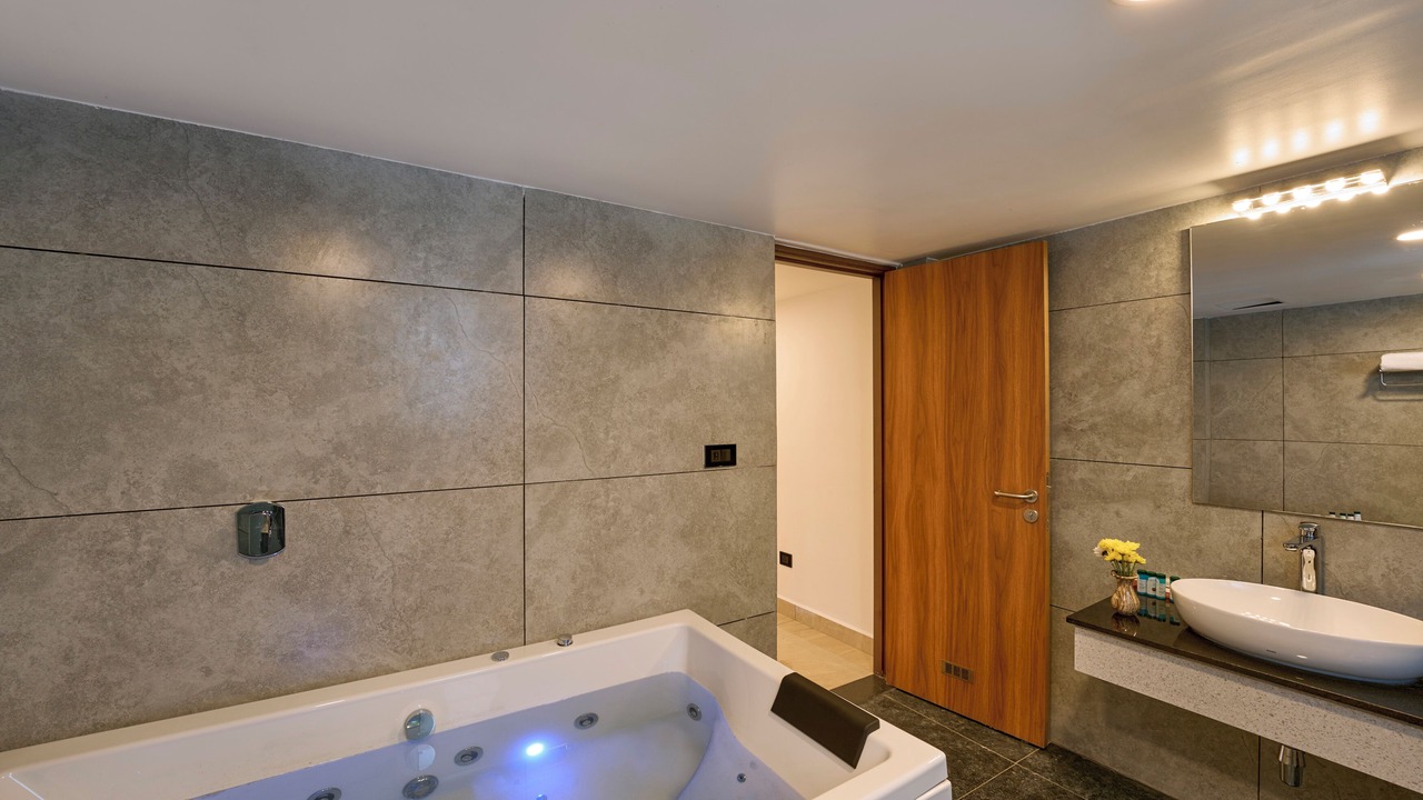 Photo of Bathroom in Thekkady