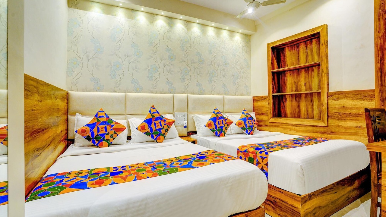Photo of Bedroom in Prabhadevi