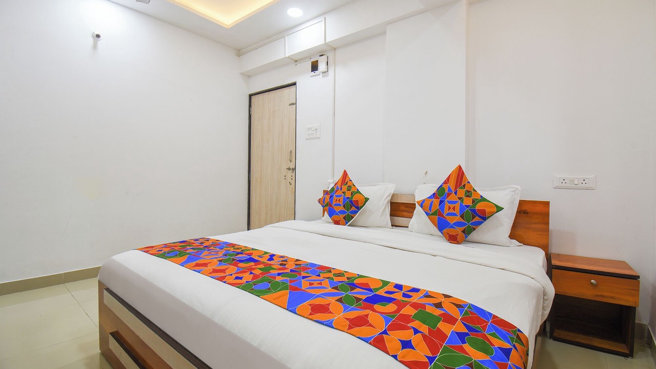 Photo of Bedroom in Hadapsar