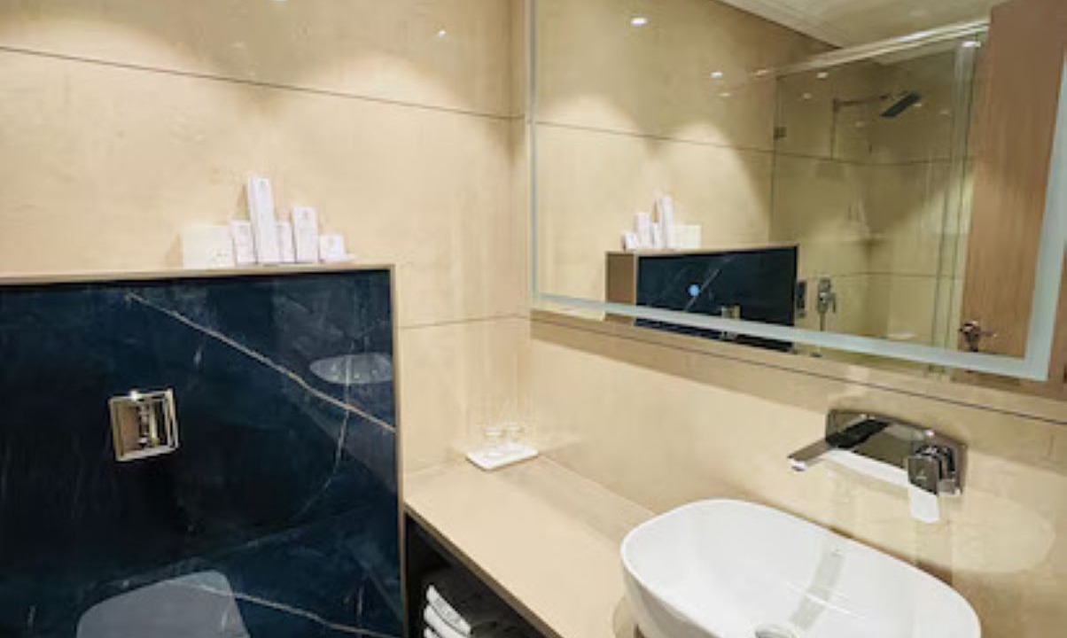 Photo of Bathroom in Airoli