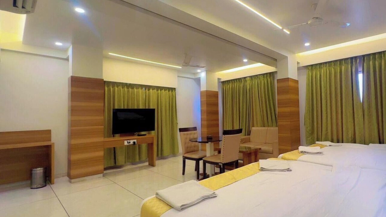 Photo of Bedroom in Vapi