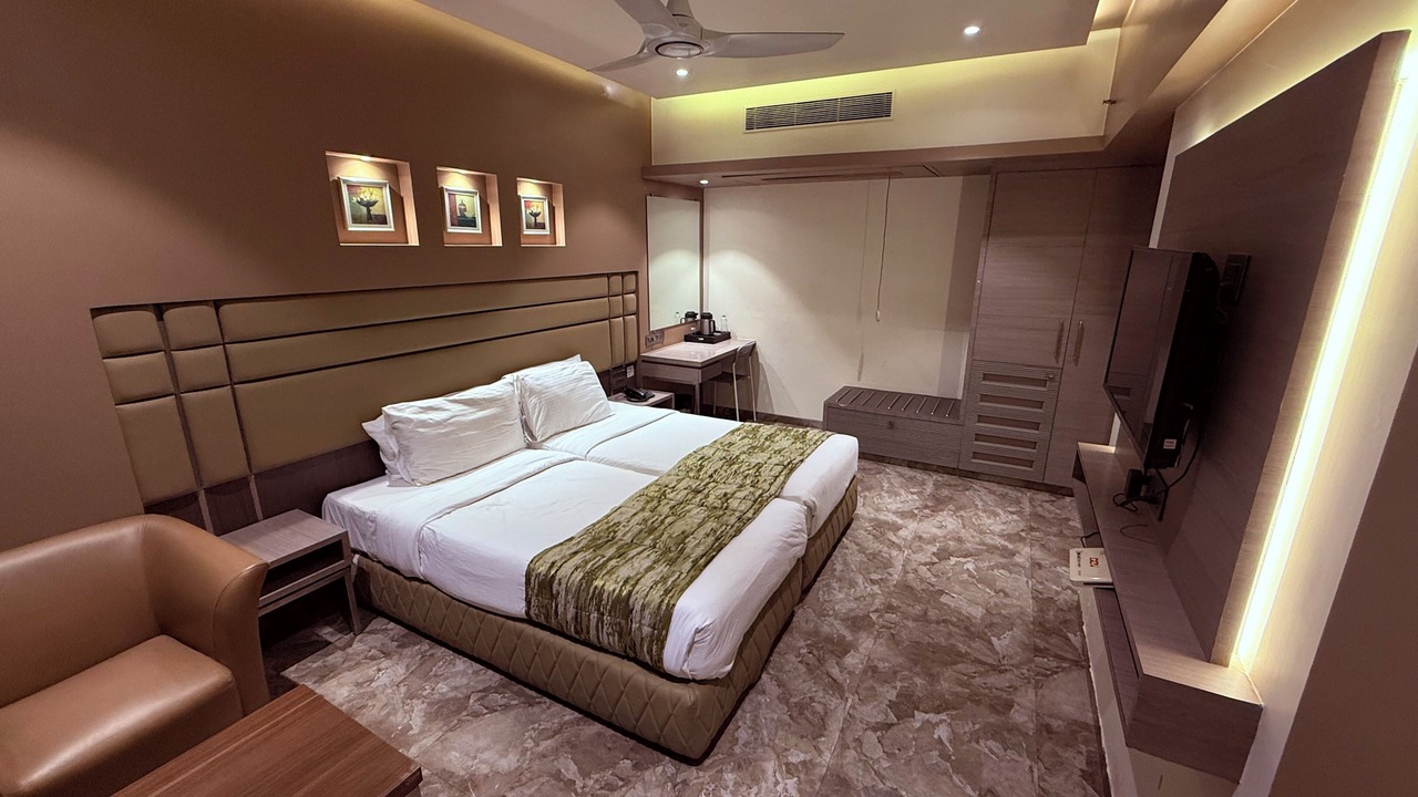 Photo of Bedroom in Kopar Khairane