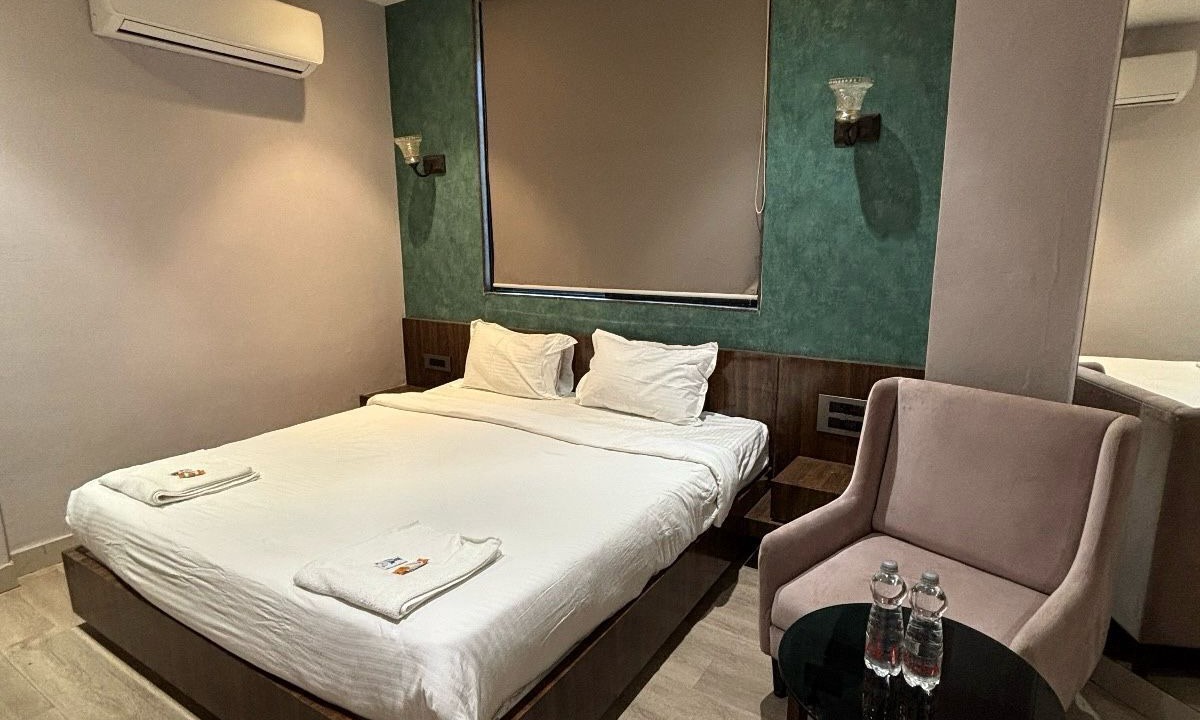 Photo of Bedroom in Surat
