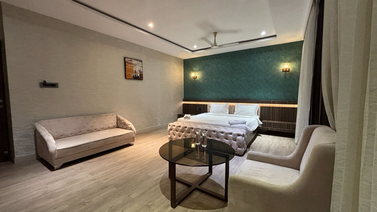 Photo of Bedroom in Surat