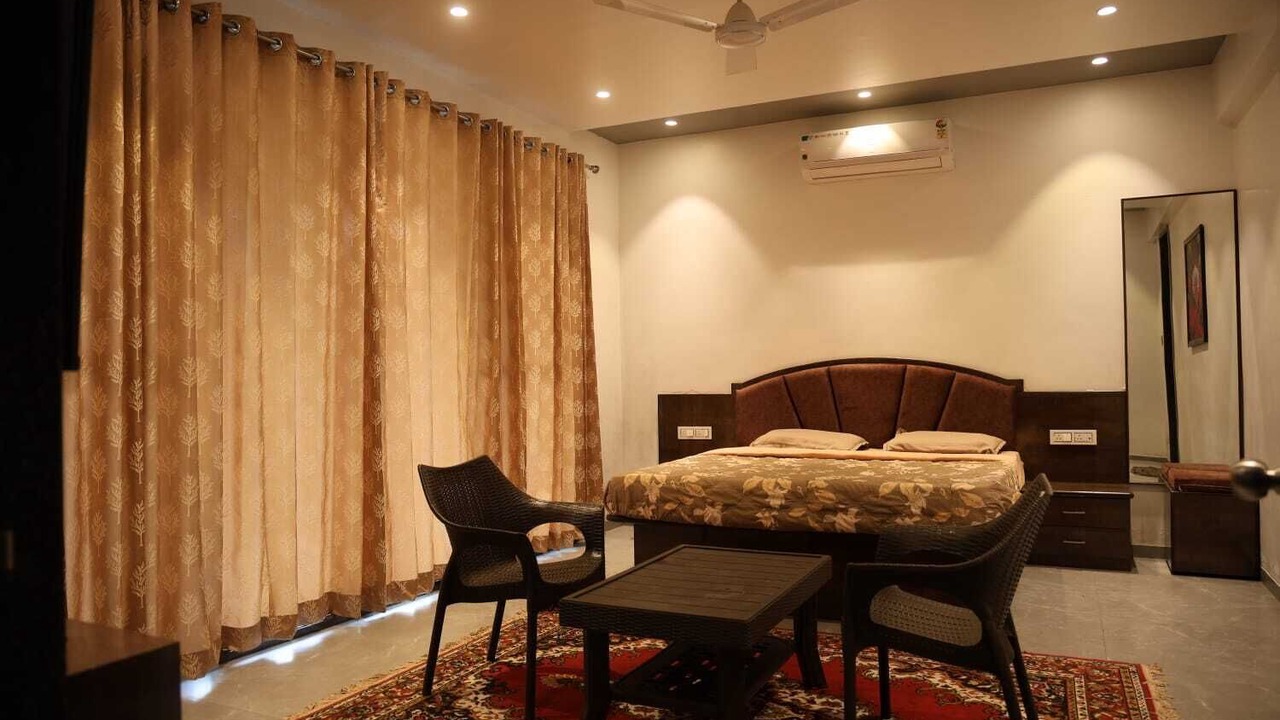 Photo of Bedroom in Wai
