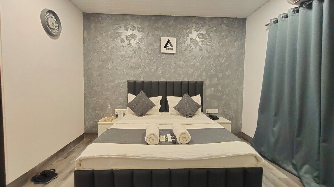 Photo of Bedroom in Kandivali East