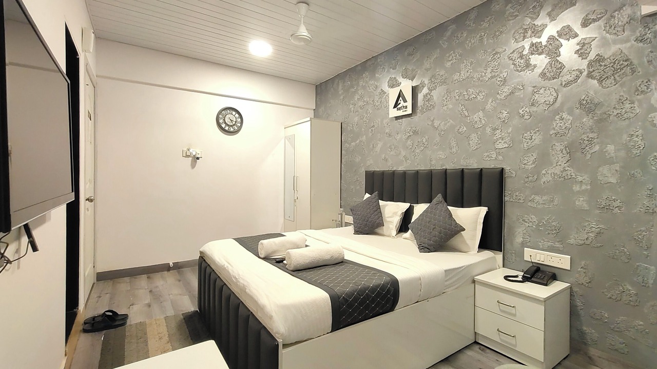 Photo of Bedroom in Kandivali East